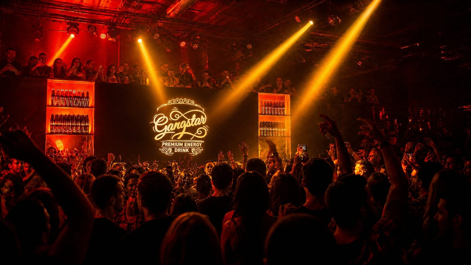 Soirée Gangstar, foule et lumières tamisées